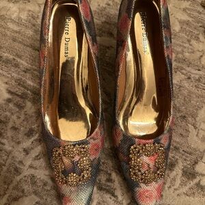 Pierre Dumas Women's Floral 3inch Heels with Gold Accents